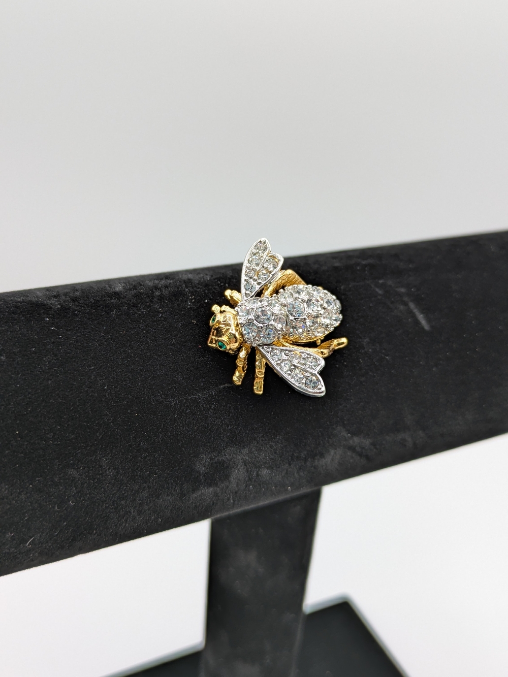 Joan Rivers Classic Collection - Picture 2 of 7